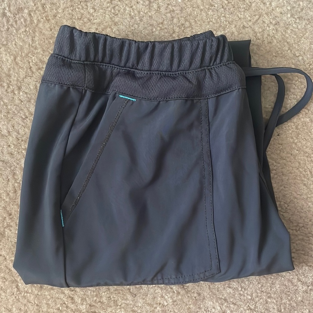 Scrubstar gray scrubs